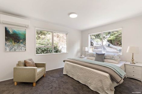 Photo of property in 9k View Road, Glenfield, Auckland, 0627