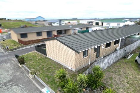 Photo of property in 5 Kowhai Court, Foxton Beach, Foxton, 4815