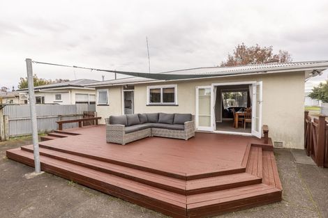 Photo of property in 71 Guy Avenue, Takaro, Palmerston North, 4410