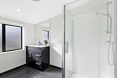 Photo of property in 14 Plunket Avenue, Papatoetoe, Auckland, 2104