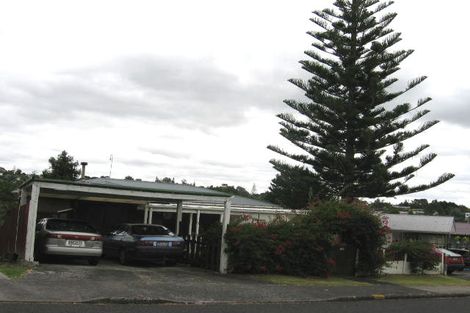 Photo of property in 10 Lanigan Street, Birkdale, Auckland, 0626