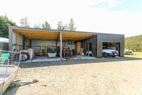 Photo of property in 333 Upland Road, Tarurutangi, New Plymouth, 4372