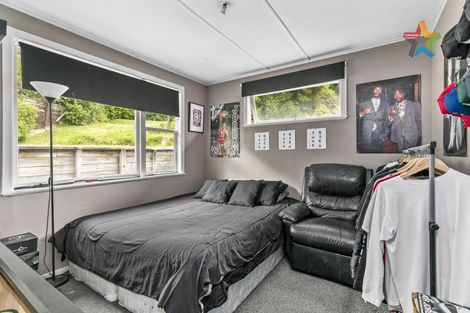Photo of property in 3 Logie Street, Stokes Valley, Lower Hutt, 5019