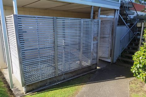 Photo of property in 1/736 Mount Eden Road, Mount Eden, Auckland, 1024