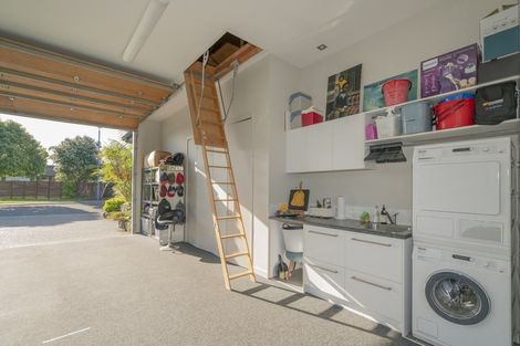 Photo of property in 8 Sara Way, Whitianga, 3510