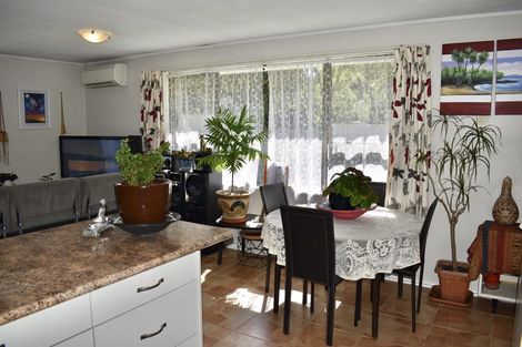 Photo of property in 3 Health Camp Road, Otaki Beach, Otaki, 5512