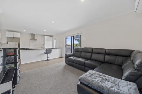 Photo of property in 1/72 Alabaster Drive, Papatoetoe, Auckland, 2025