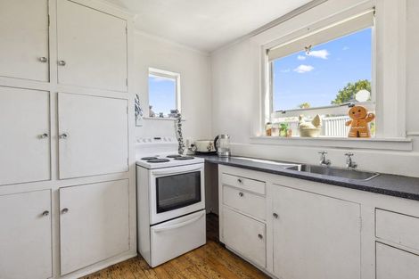 Photo of property in 210 Oxford Street, South Dunedin, Dunedin, 9012