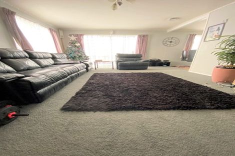 Photo of property in 27 Sidey Avenue, Clover Park, Auckland, 2019