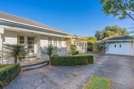 Photo of property in 41 Golf Road, Paraparaumu Beach, Paraparaumu, 5032