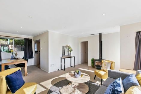 Photo of property in 148 Mark Avenue, Grenada Village, Wellington, 6037