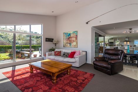 Photo of property in 31 Pukeko Way, Kinloch, Taupo, 3377