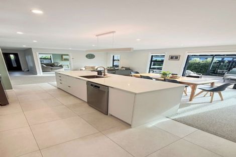 Photo of property in 124 Churcher Street, Maewa, Feilding, 4702