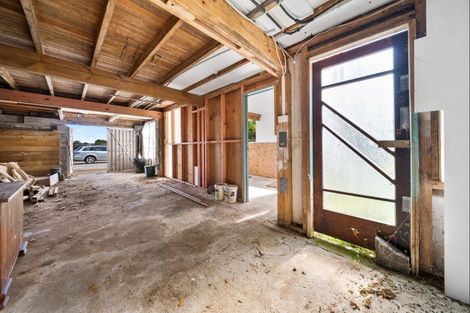 Photo of property in 50a Woodleigh Street, Frankleigh Park, New Plymouth, 4310