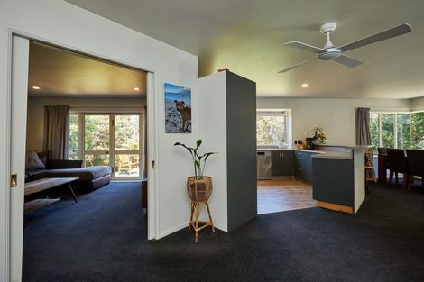 Photo of property in 42 Kotare Place, South Bay, Kaikoura, 7300