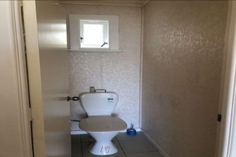 Photo of property in 17 Jamaica Place, Blockhouse Bay, Auckland, 0600