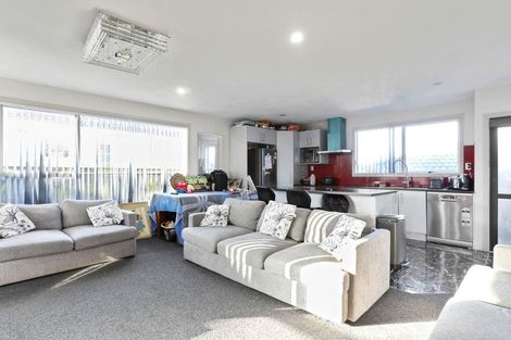 Photo of property in 35 Mcdivitt Street, Manurewa, Auckland, 2102