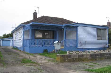 Photo of property in 48 Andrew Avenue, Roslyn, Palmerston North, 4414