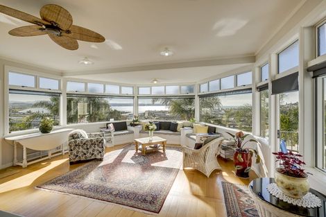 Photo of property in 40 Hospital Terrace, Hospital Hill, Napier, 4110