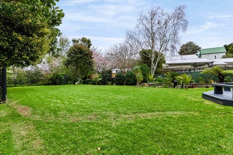 Photo of property in 172a Mangorei Road, Merrilands, New Plymouth, 4312