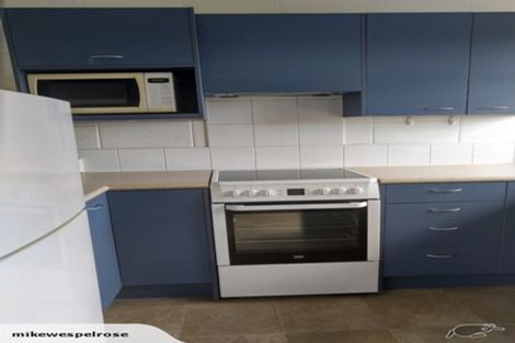 Photo of property in 2/6 Whaui Street, Vogeltown, Wellington, 6021