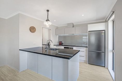 Photo of property in 22 Carrick Place, Rolleston, 7614