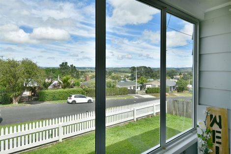 Photo of property in 36 Karaka Street, Helensville, 0800