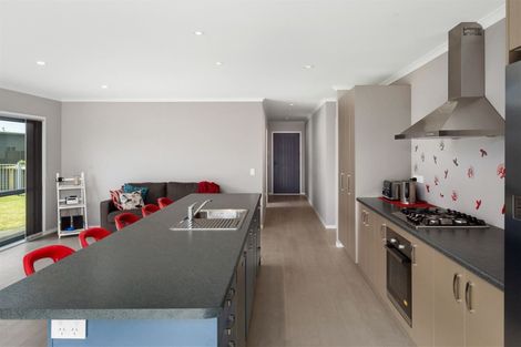 Photo of property in 16 Surfers Avenue, Waihi Beach, 3611