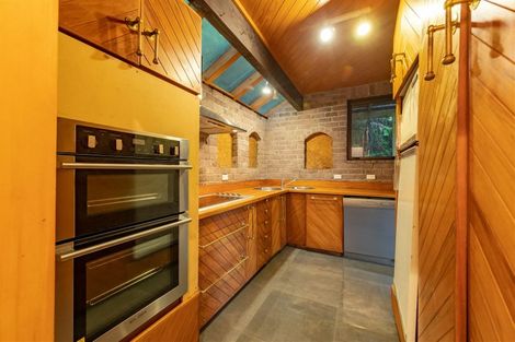 Photo of property in 44 Viewmont Drive, Harbour View, Lower Hutt, 5010