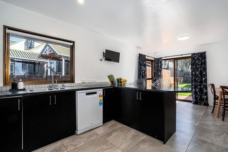 Photo of property in 11 Tamahine Street, Maupuia, Wellington, 6022