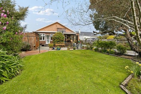 Photo of property in 58 Hargest Crescent, Saint Kilda, Dunedin, 9012