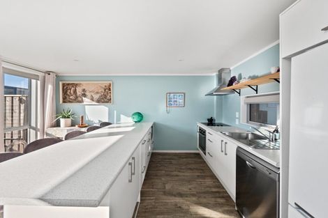 Photo of property in 31 Reynolds Place, Papamoa Beach, Papamoa, 3118