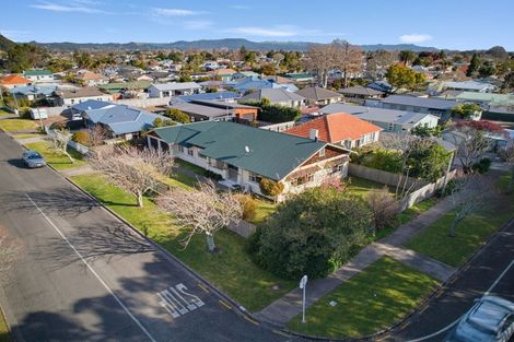 Photo of property in 2 Anzac Avenue, Whakatane, 3120