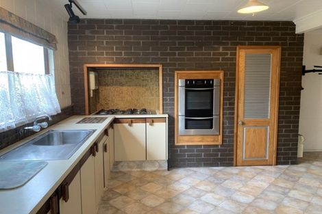 Photo of property in 37 King Street, Waitara, 4320