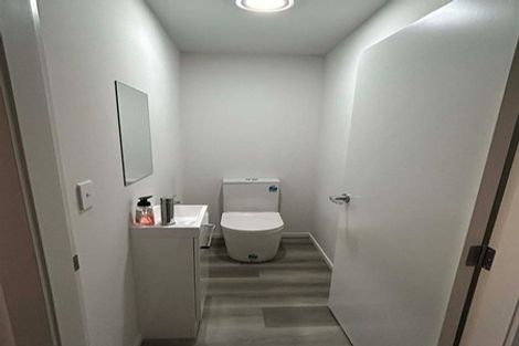 Photo of property in 4/20 Ballinger Place, Carterton, 5713