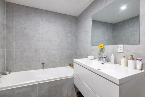 Photo of property in 309 Eastern Terrace, Sydenham, Christchurch, 8023