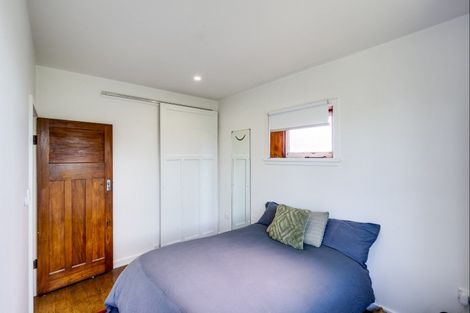 Photo of property in 1013 Heretaunga Street East, Parkvale, Hastings, 4122