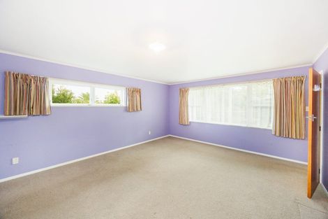 Photo of property in 18 Antrim Place, Hokowhitu, Palmerston North, 4410