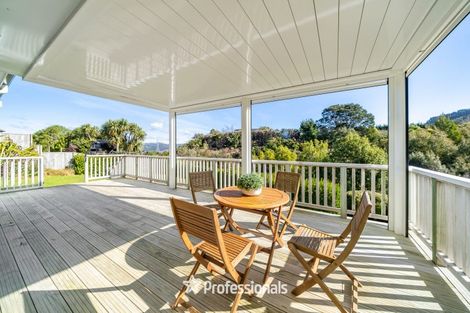 Photo of property in 14 Ronald Scott Grove, Riverstone Terraces, Upper Hutt, 5018