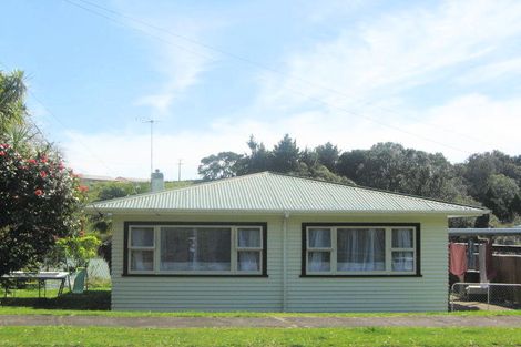 Photo of property in 15 Beaumont Crescent, Frankleigh Park, New Plymouth, 4310