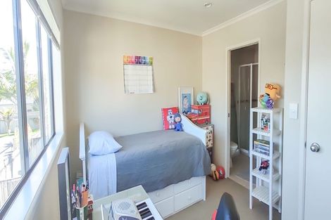 Photo of property in 7 Skip Lane, East Tamaki, Auckland, 2013