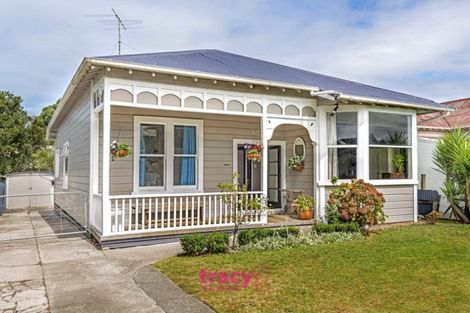 Photo of property in 290 Aberdeen Road, Gisborne, 4010