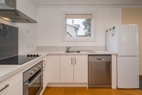 Photo of property in 124b Highgate, Roslyn, Dunedin, 9010