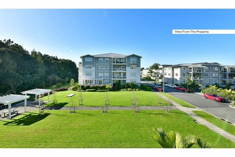 Photo of property in 64 Eaves Bush Parade, Orewa, 0931