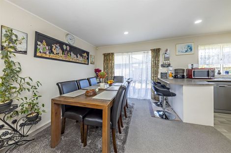 Photo of property in 32 Berwyn Avenue, Takanini, 2112