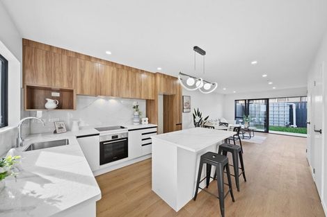 Photo of property in 4/9 Wilson Place, Papakura, 2110