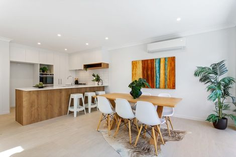 Photo of property in 18 Rauriki Lane, Rosehill, Papakura, 2113