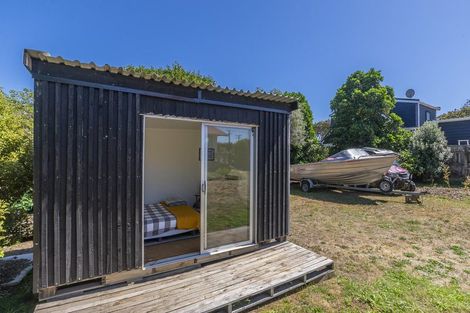 Photo of property in 44 Paetawa Road, Peka Peka, Waikanae, 5391