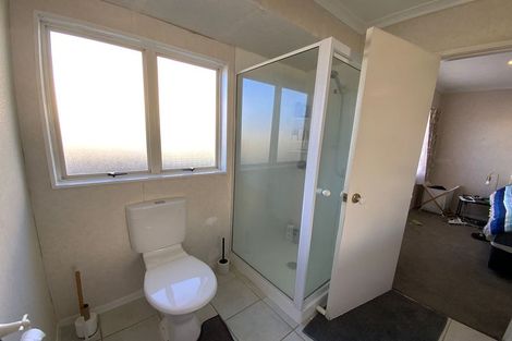 Photo of property in 2/246 Cascades Road, Botany Downs, Auckland, 2010