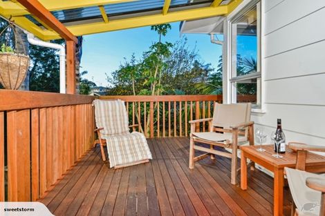 Photo of property in 28 Infidel Place, Torbay, Auckland, 0630